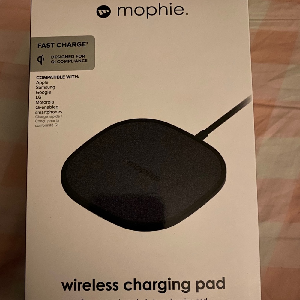 Brand New- Factory Sealed Mophie Fast Charger